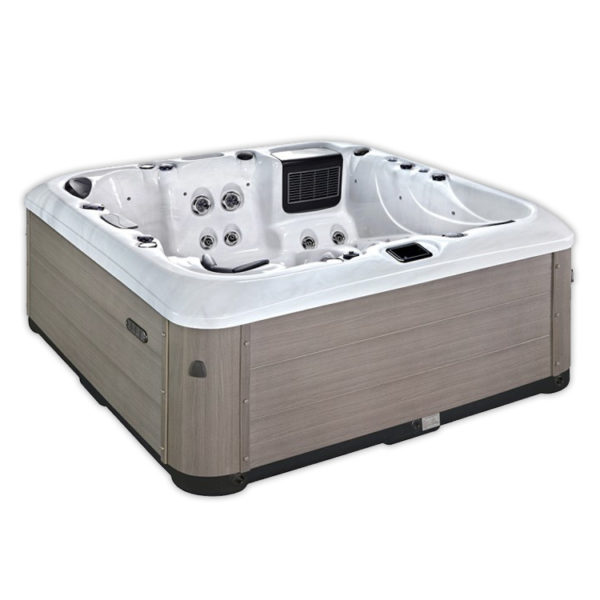 Oceania – Sydney Hot Tub - Image 2