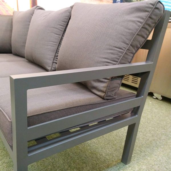 Montana  – L-Shaped Corner Set with Built-in Sun Lounger - Image 5
