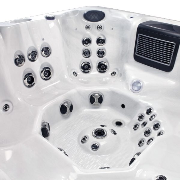 Oceania – Tasmania Hot Tub - Image 5