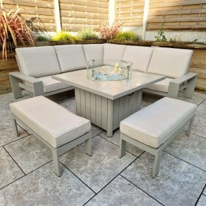 Venus – Square Corner Set with Gas Fire Pit Table