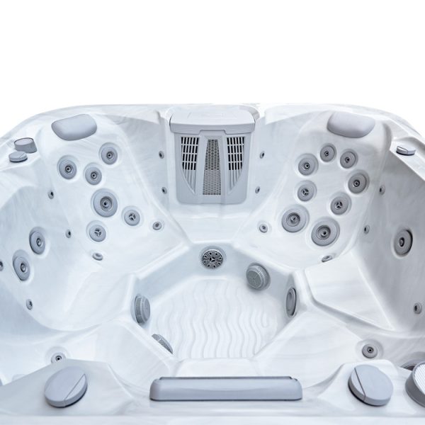 AquaSolus – Calma Hot Tub - Image 3