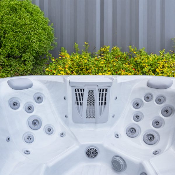 AquaSolus – Calma Hot Tub - Image 6